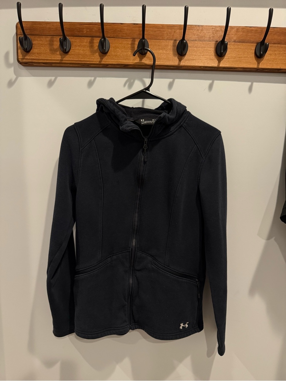 Under Armour Women’s Black Full-Zip Hooded Performance Jacket
